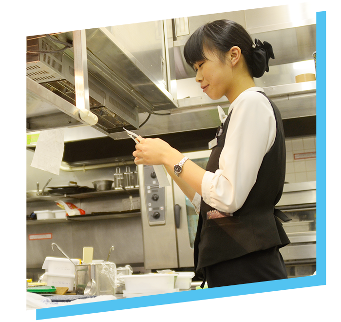 スタッフからのメッセージ（小澤 由香莉）